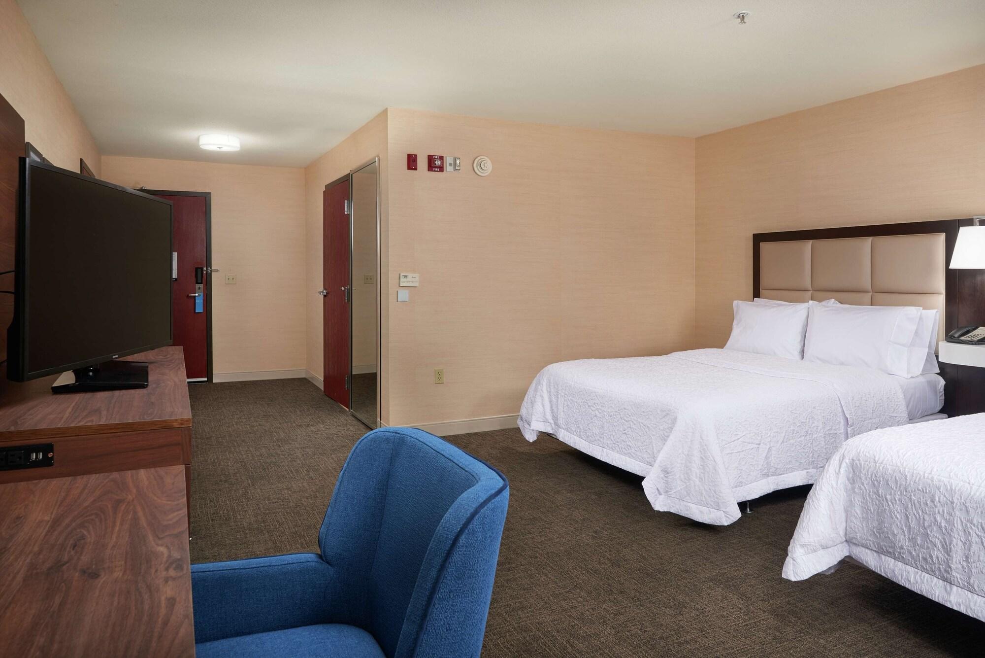Hampton Inn & Suites Phoenix-Сюрпрайз Экстерьер фото